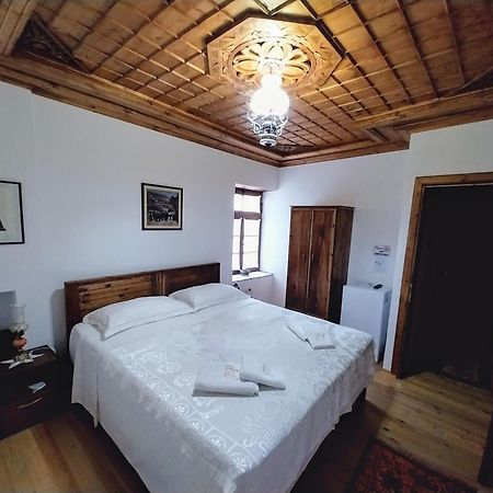 Guest House J.Prifti Berat Extérieur photo