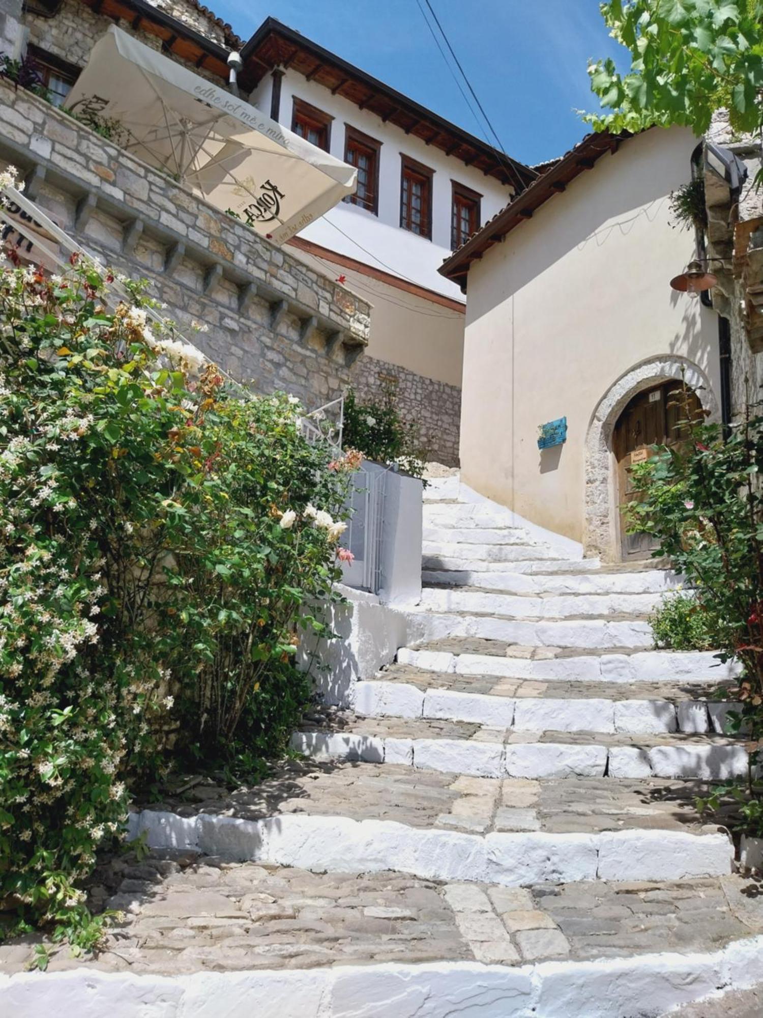 Guest House J.Prifti Berat Extérieur photo