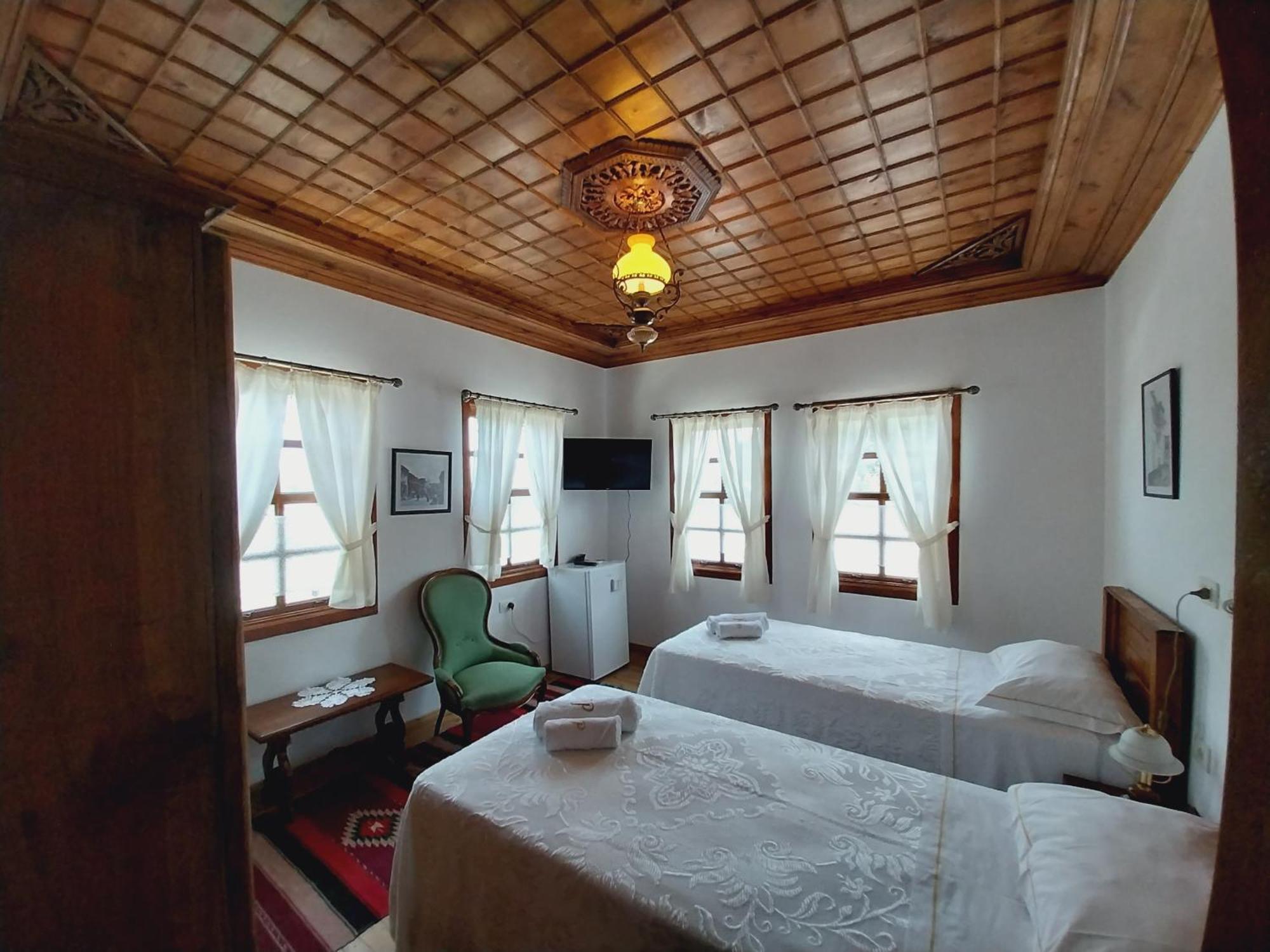 Guest House J.Prifti Berat Chambre photo