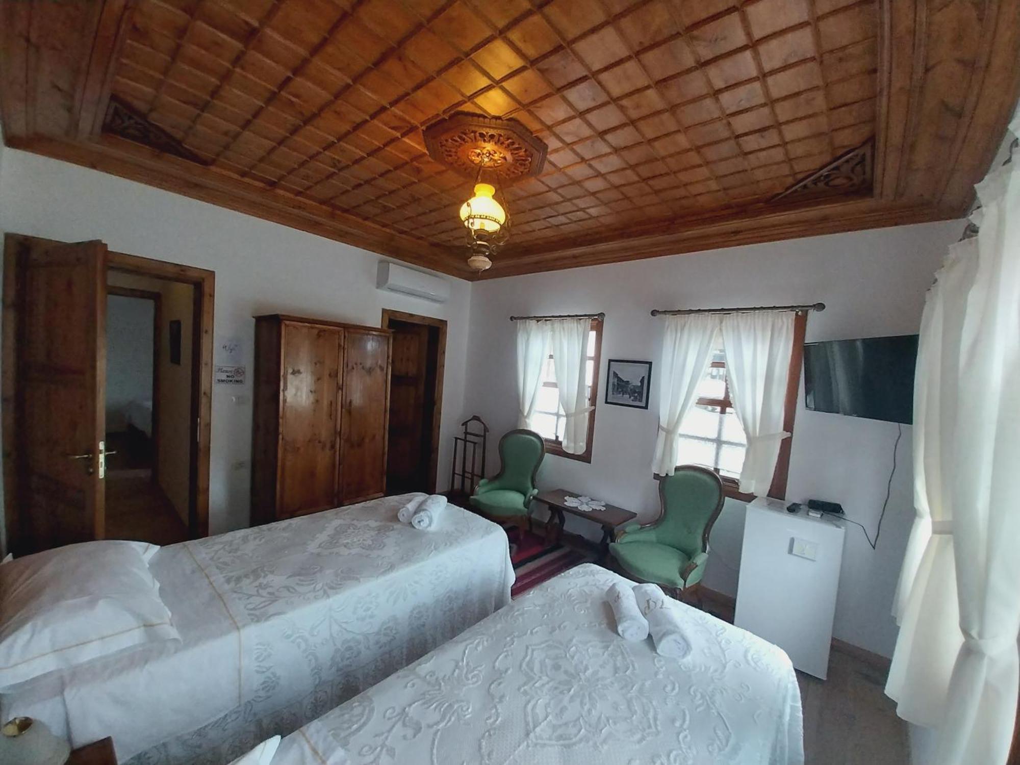 Guest House J.Prifti Berat Chambre photo