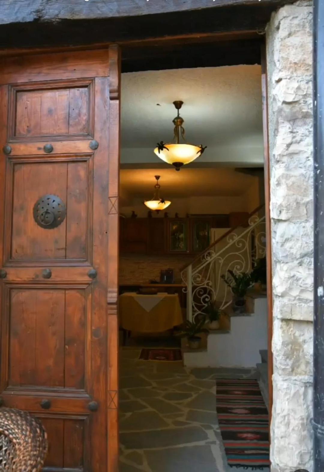 Guest House J.Prifti Berat Extérieur photo