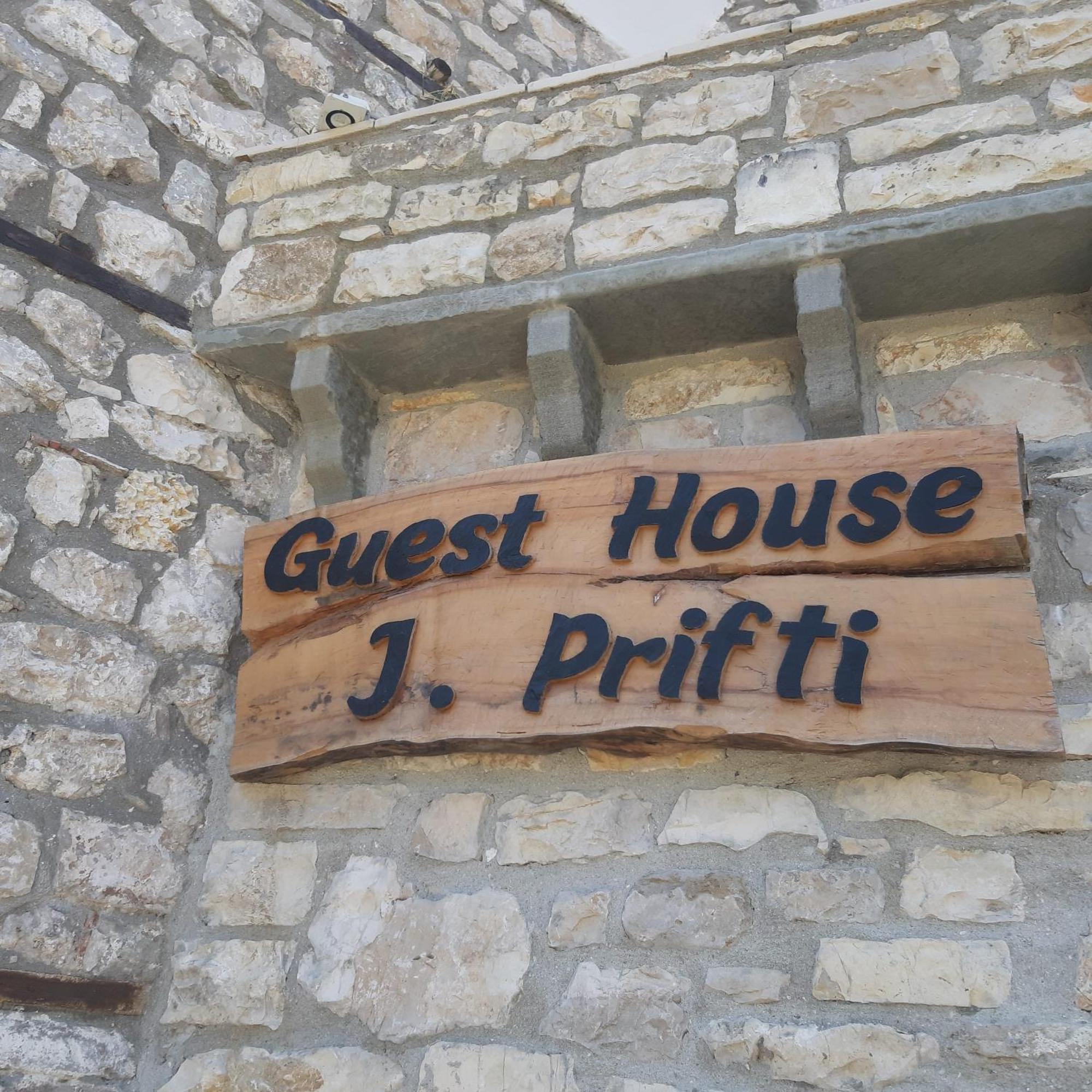 Guest House J.Prifti Berat Extérieur photo